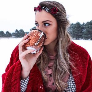 Meet your Posher, Michaela